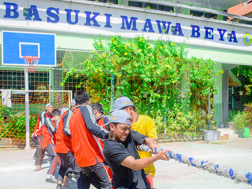 tarik tambang 2
